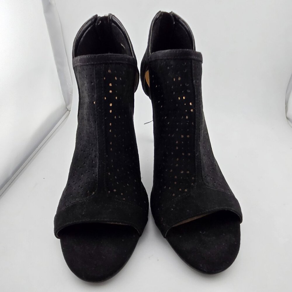 CLEARANCE • Christian Siriano • Open Toe Pumps •  7.5